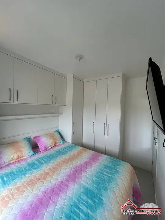 Apartamento à venda com 2 quartos, 45m² - Foto 11