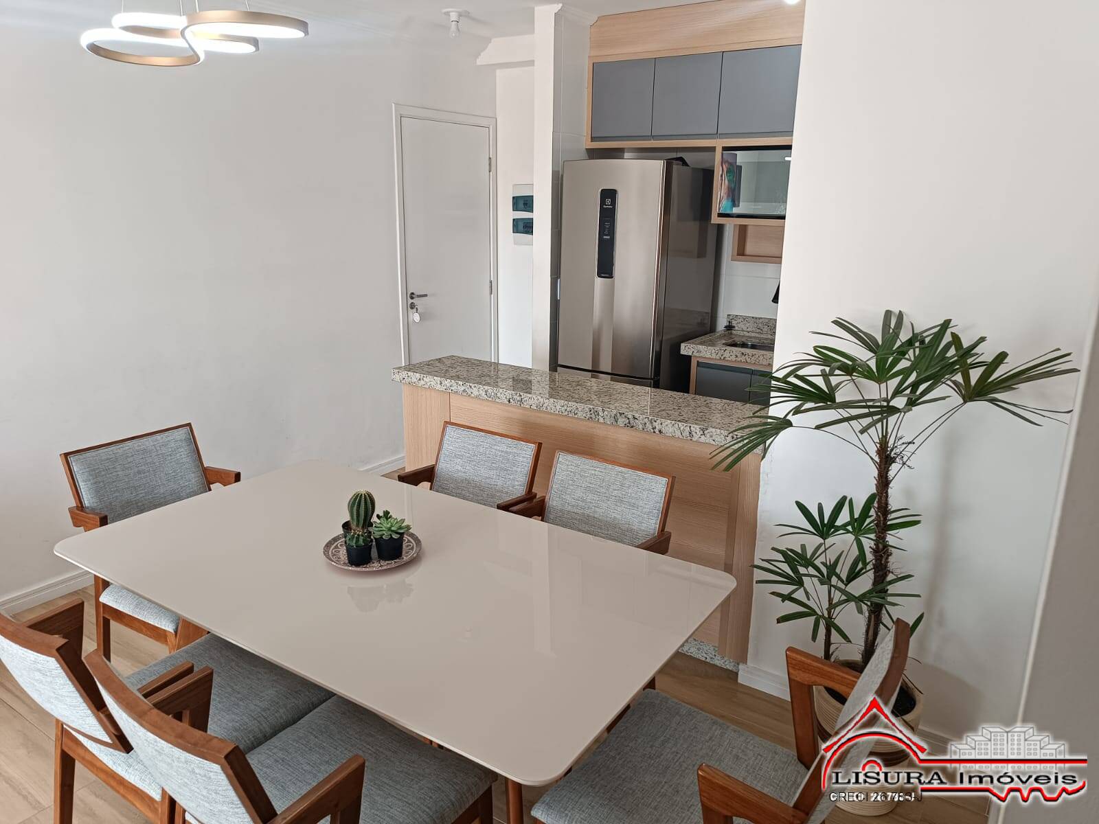 Apartamento à venda com 3 quartos, 70m² - Foto 4