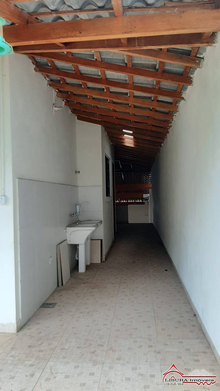 Casa à venda com 3 quartos, 130m² - Foto 36