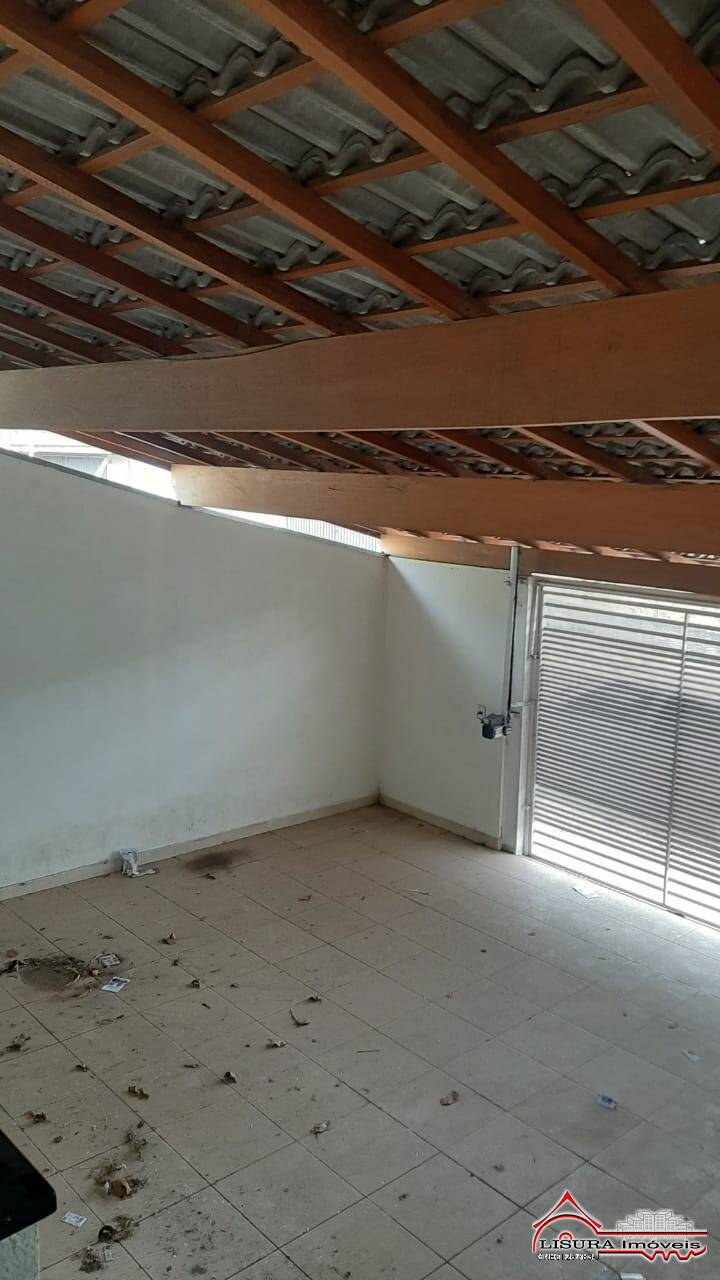 Casa à venda com 3 quartos, 130m² - Foto 4