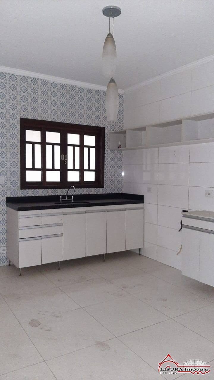 Casa à venda com 3 quartos, 130m² - Foto 8