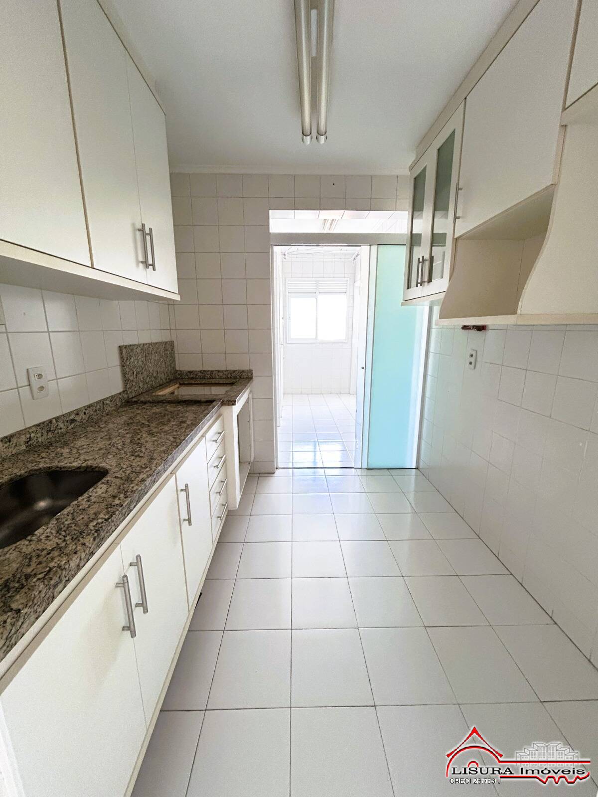 Apartamento à venda com 3 quartos, 92m² - Foto 5