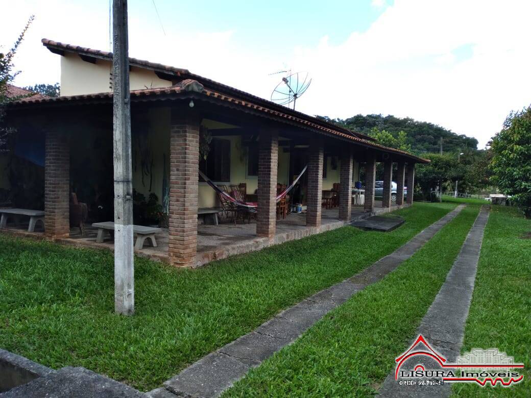 Fazenda à venda com 2 quartos, 3000m² - Foto 2