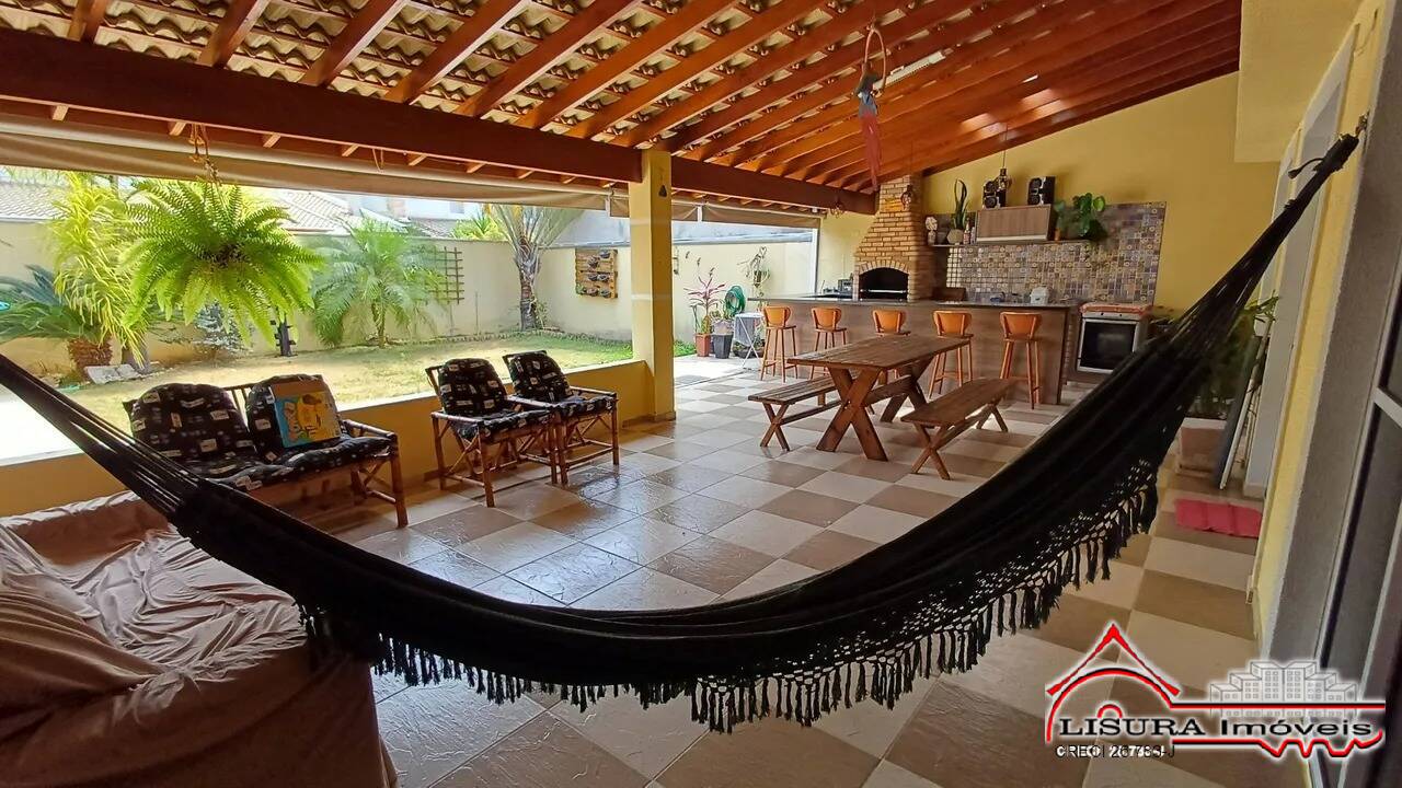 Casa de Condomínio à venda com 3 quartos, 106m² - Foto 1