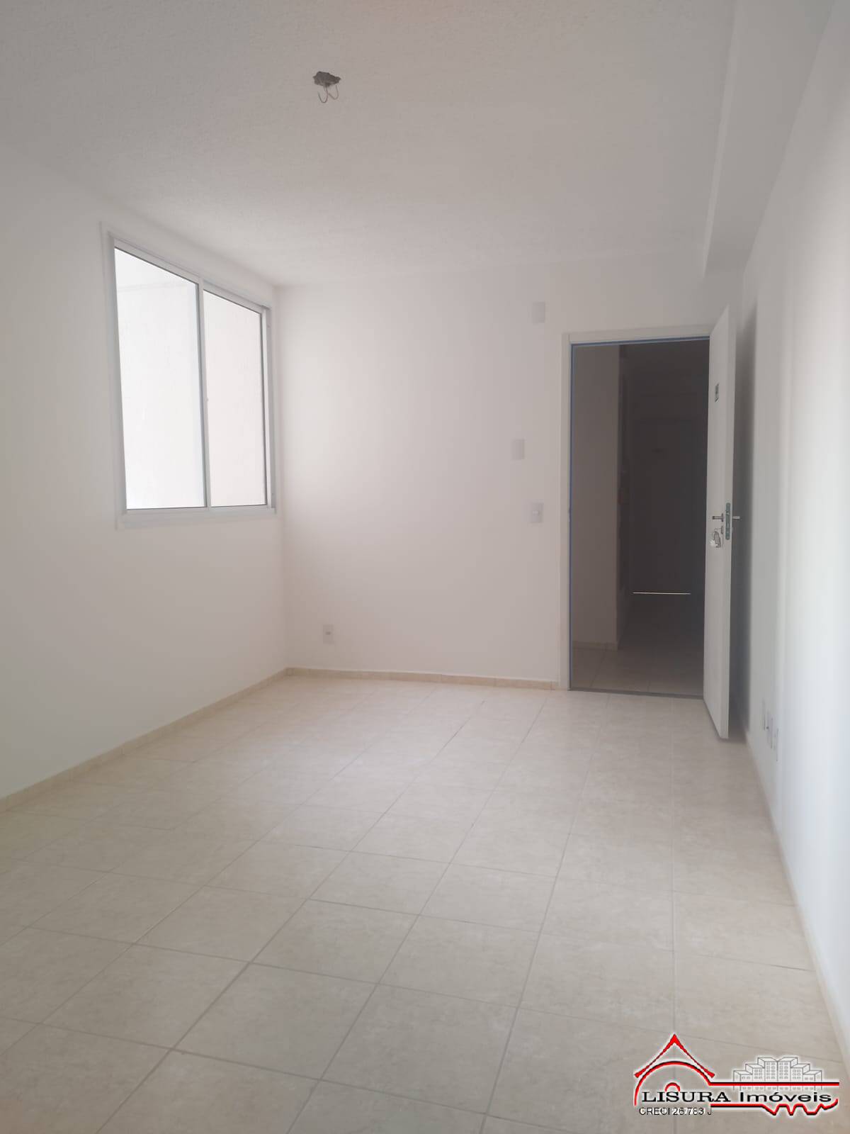 Apartamento à venda com 2 quartos, 44m² - Foto 5