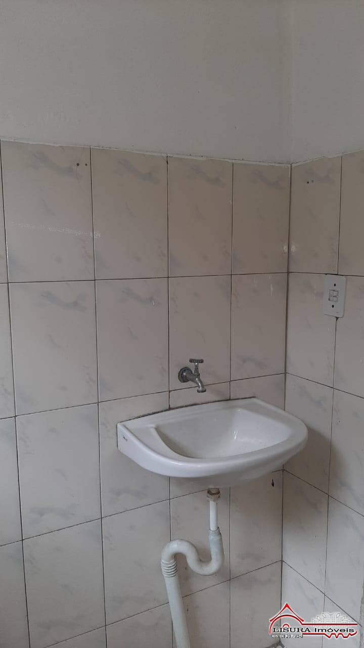 Casa para alugar com 1 quarto, 150m² - Foto 16