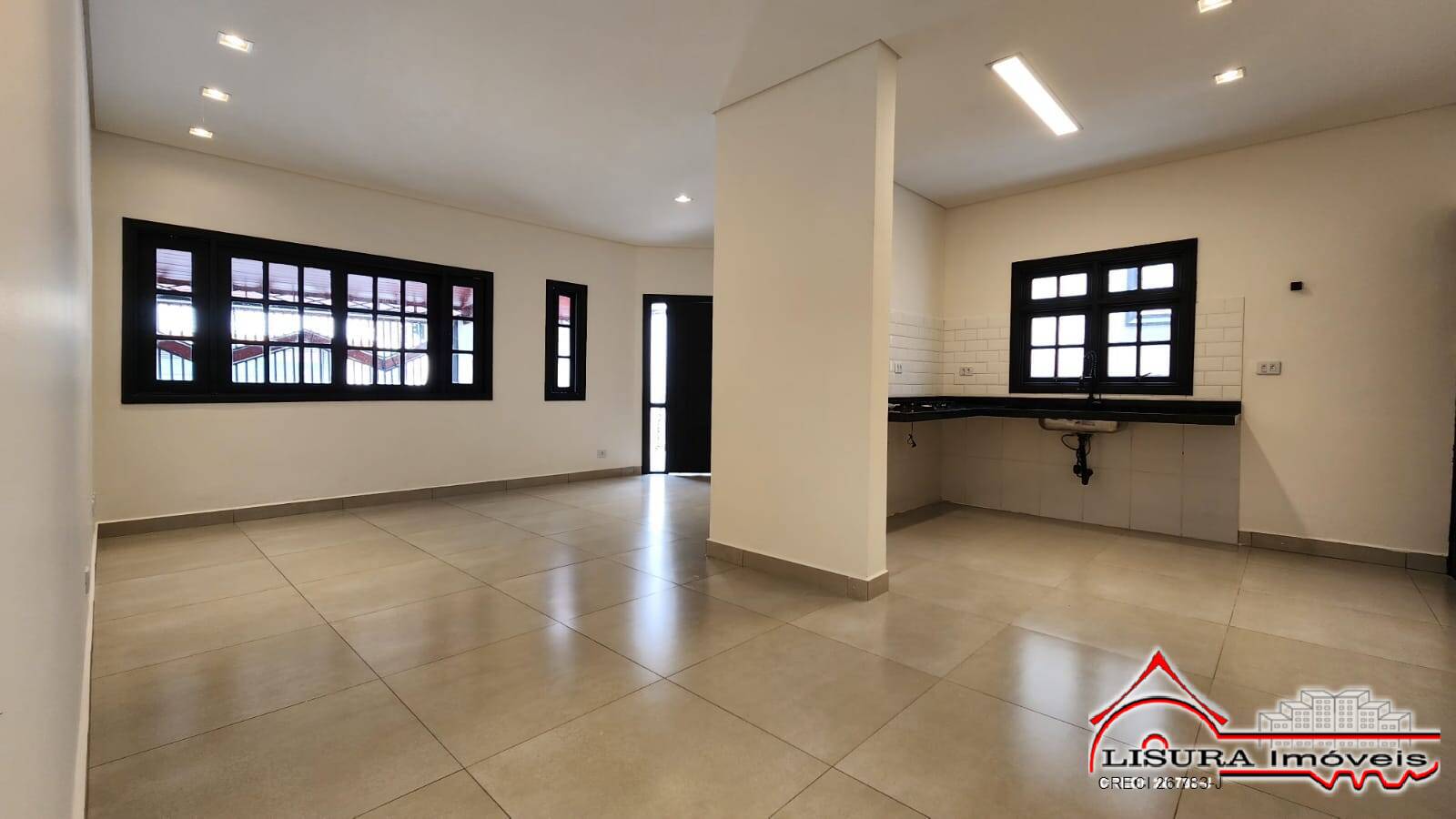 Casa à venda com 3 quartos, 120m² - Foto 14