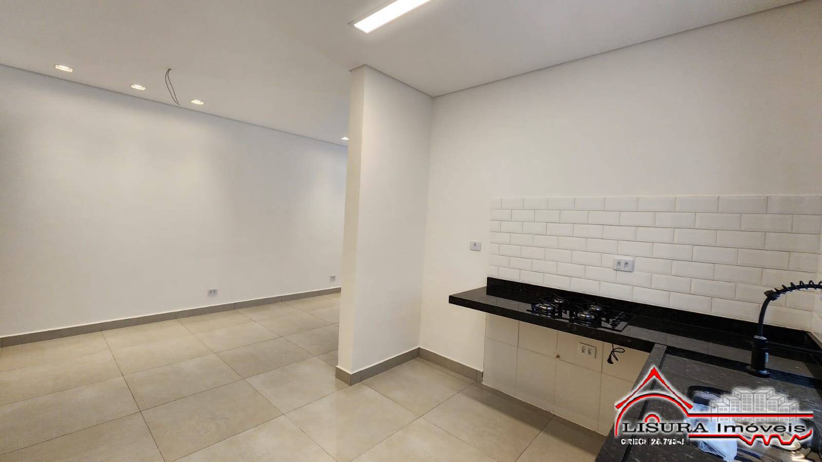 Casa à venda com 3 quartos, 120m² - Foto 30