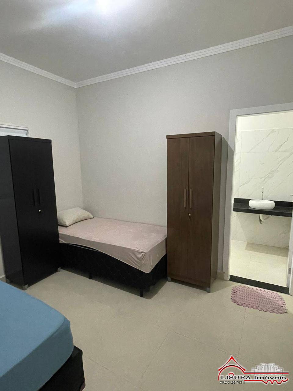 Casa para alugar com 3 quartos, 90m² - Foto 13