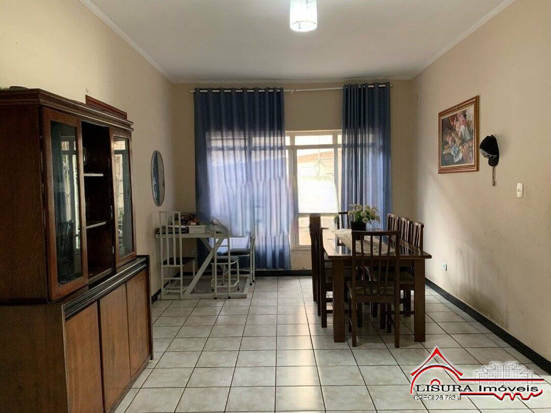 Casa à venda com 3 quartos, 247m² - Foto 4