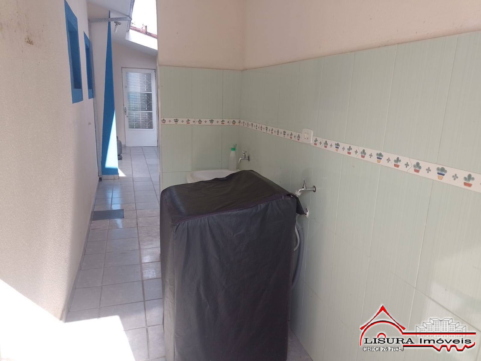 Casa à venda com 3 quartos, 210m² - Foto 24