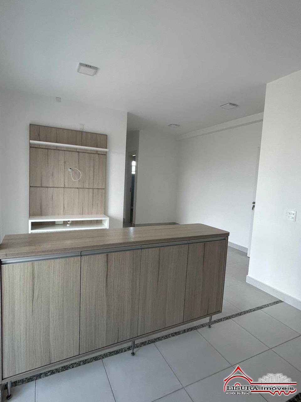 Apartamento à venda com 2 quartos, 61m² - Foto 3