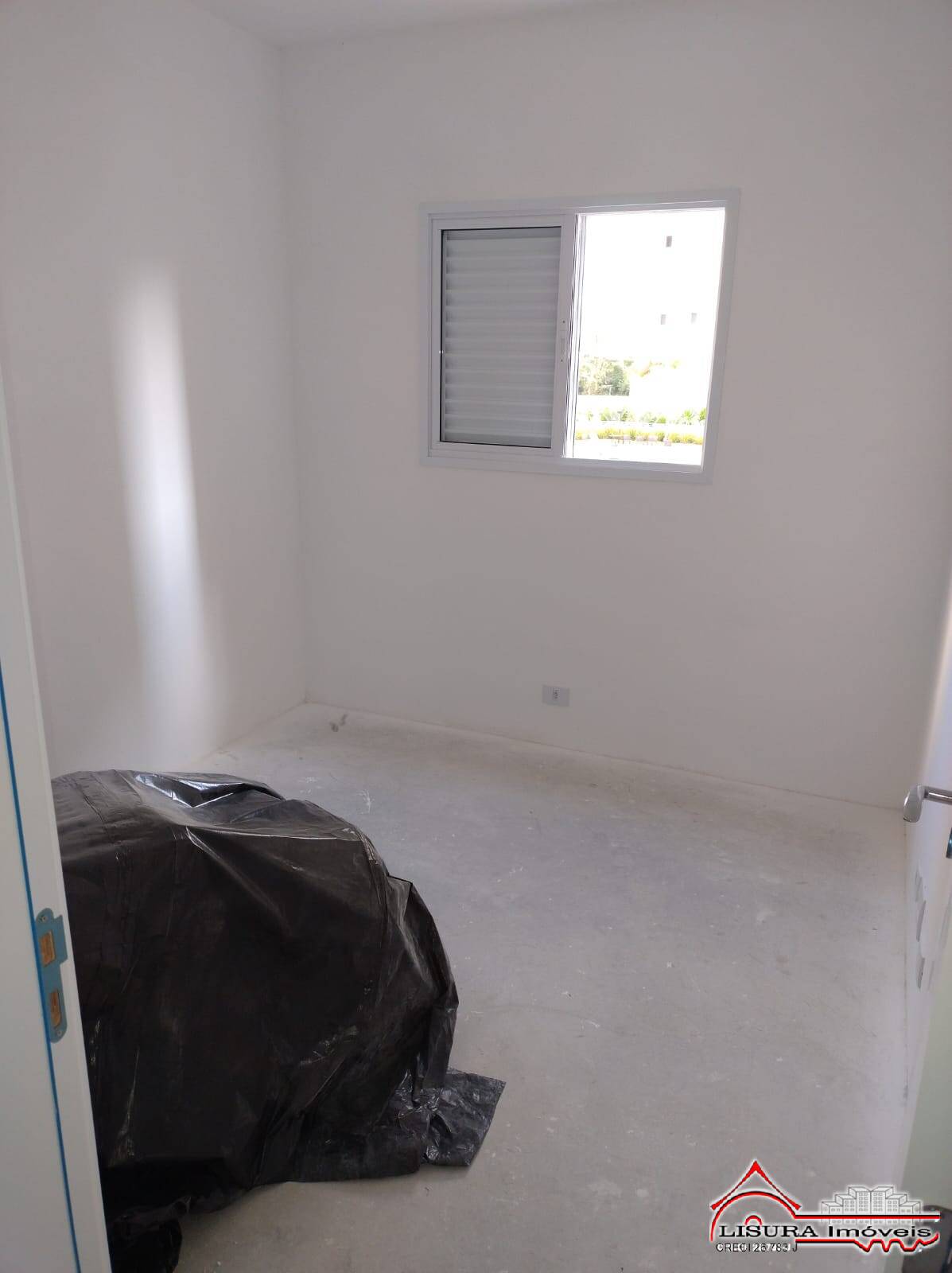 Apartamento à venda com 3 quartos, 83m² - Foto 12