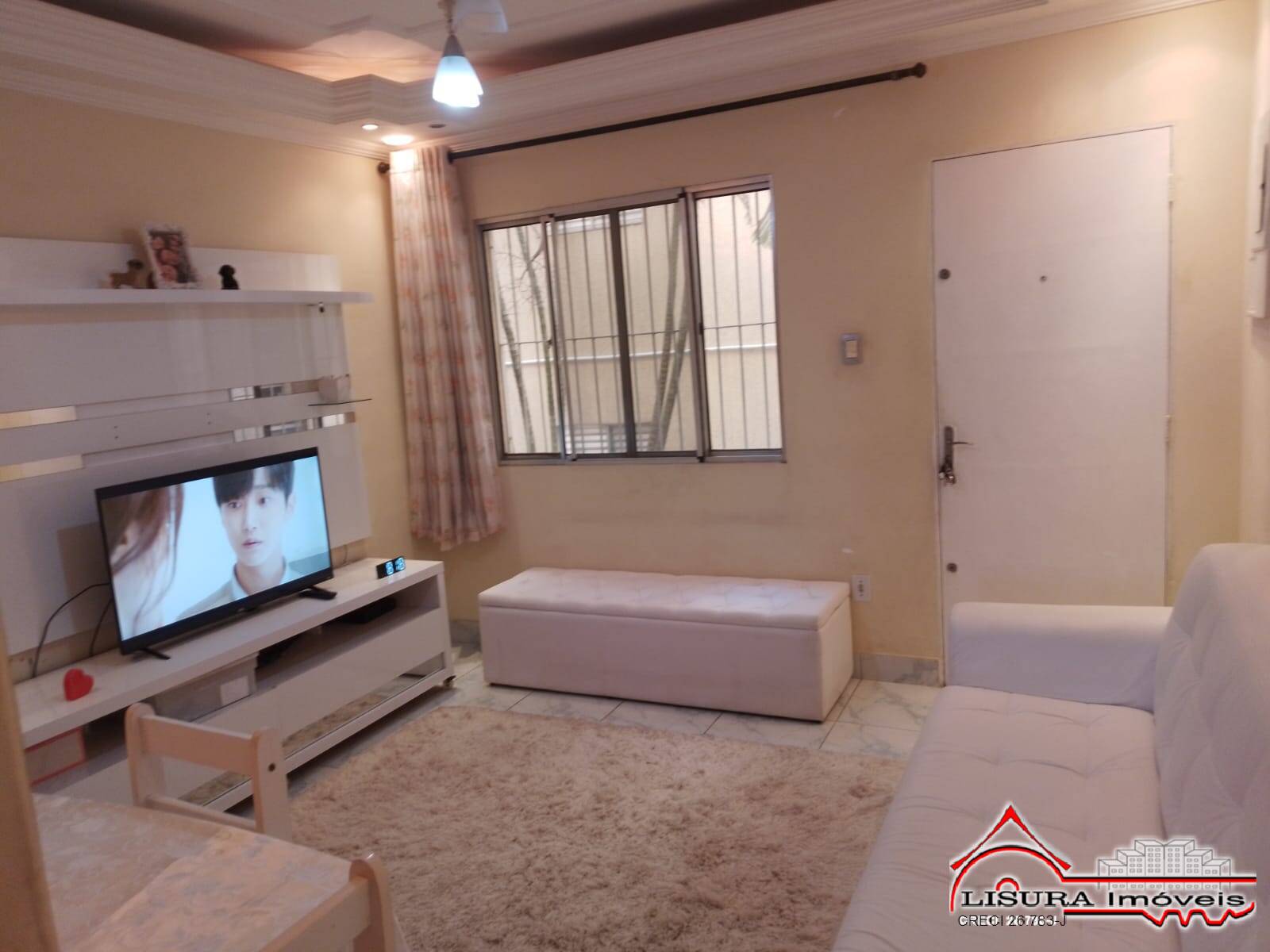 Apartamento à venda com 2 quartos, 55m² - Foto 1