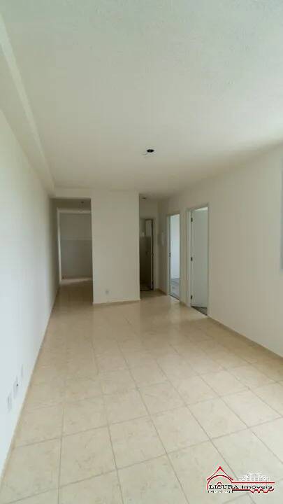 Apartamento à venda com 2 quartos, 44m² - Foto 2