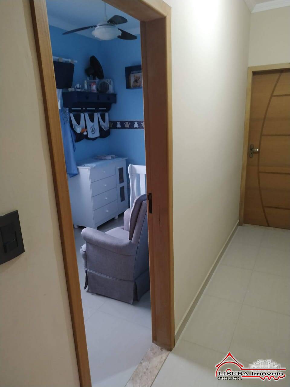 Casa à venda com 3 quartos, 200m² - Foto 10