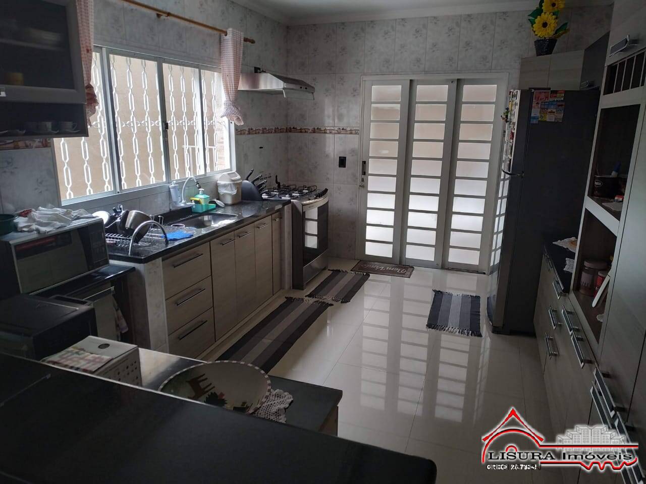 Casa à venda com 3 quartos, 200m² - Foto 9