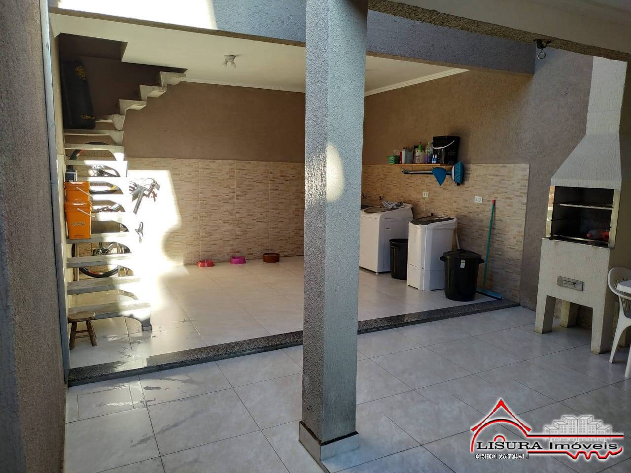 Casa à venda com 3 quartos, 200m² - Foto 31