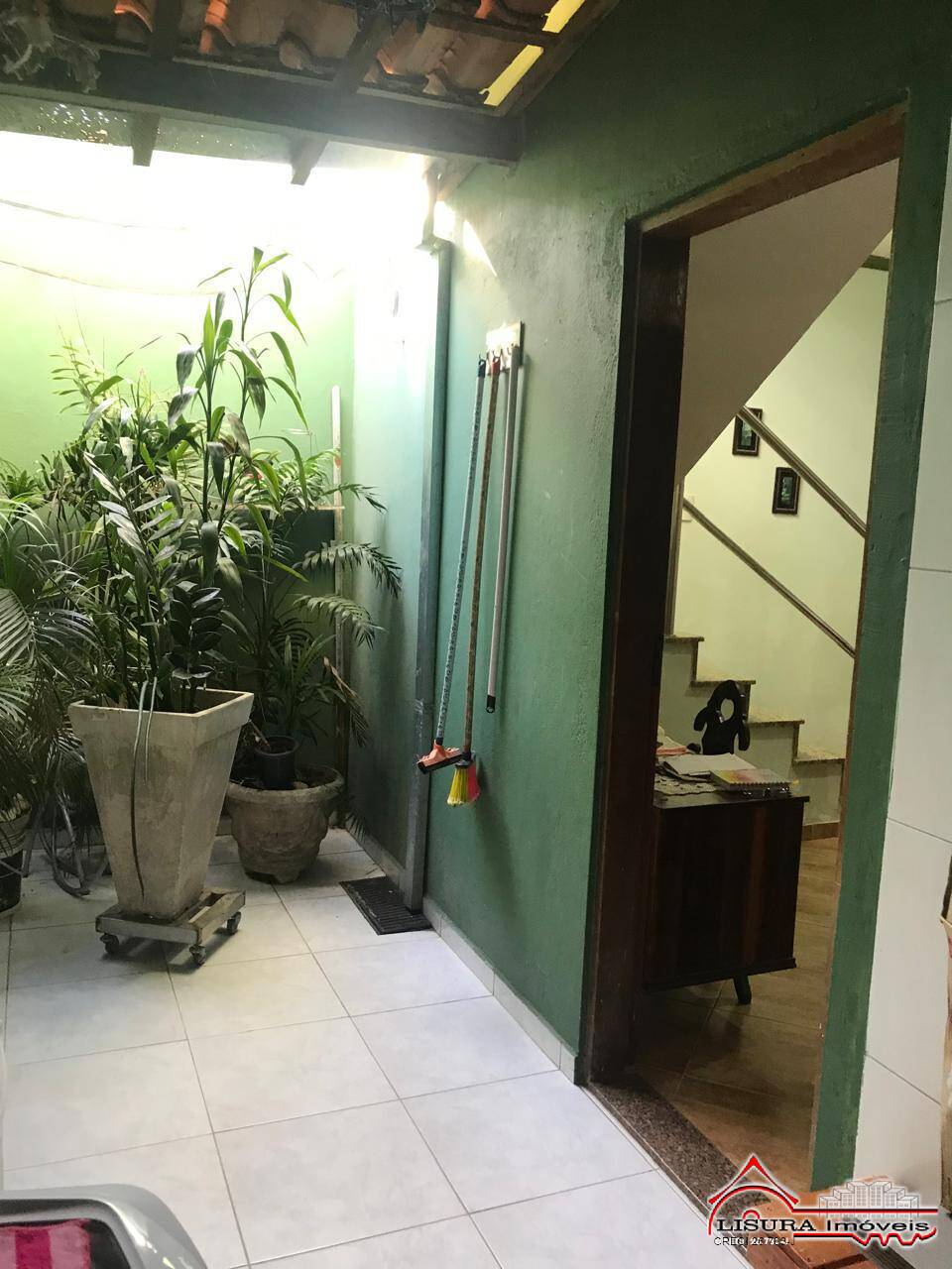 Casa à venda com 2 quartos, 100m² - Foto 17