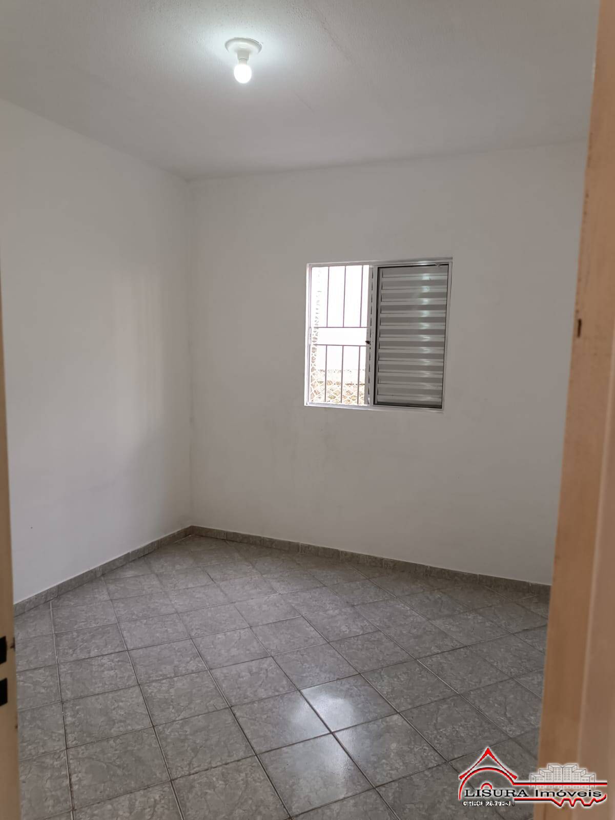 Apartamento para alugar com 2 quartos, 50m² - Foto 6