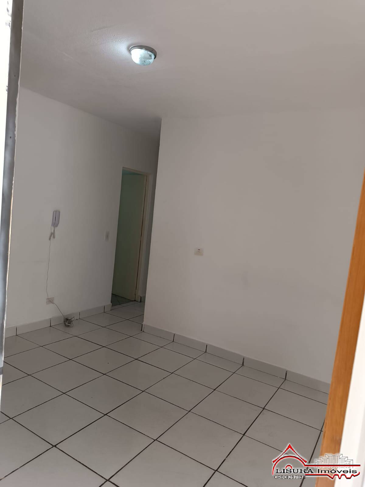 Apartamento para alugar com 2 quartos, 50m² - Foto 4