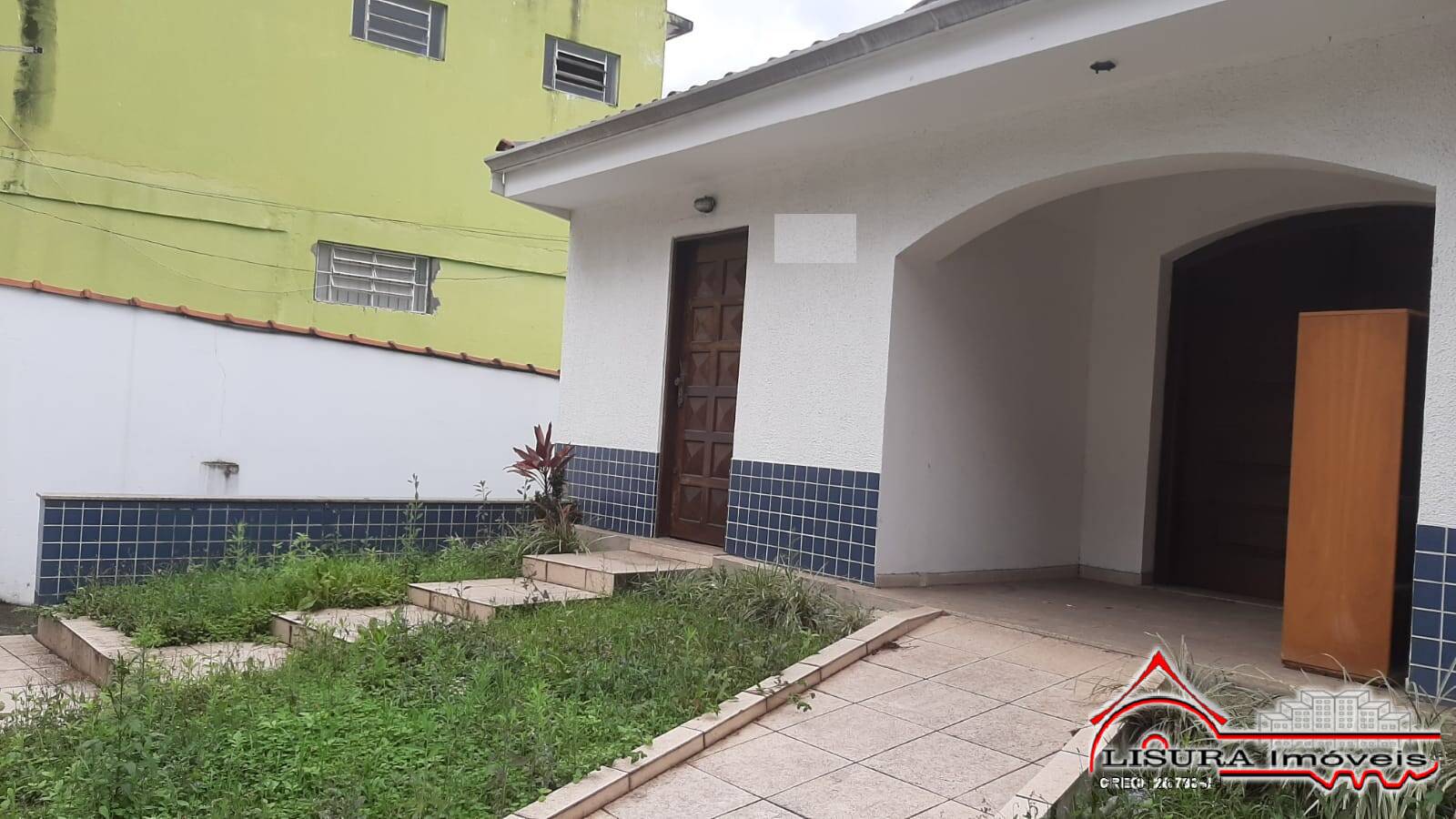 Casa para alugar com 7 quartos, 381m² - Foto 2