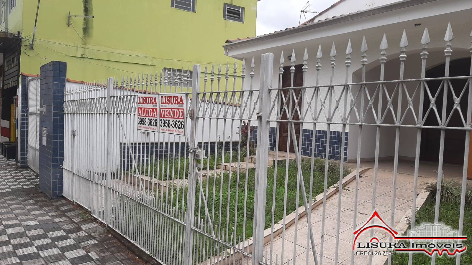 Casa à venda com 7 quartos, 381m² - Foto 4