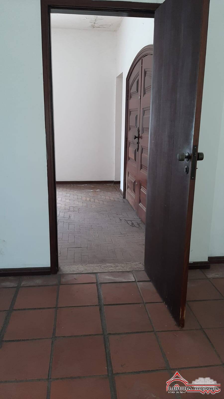 Casa para alugar com 7 quartos, 381m² - Foto 20