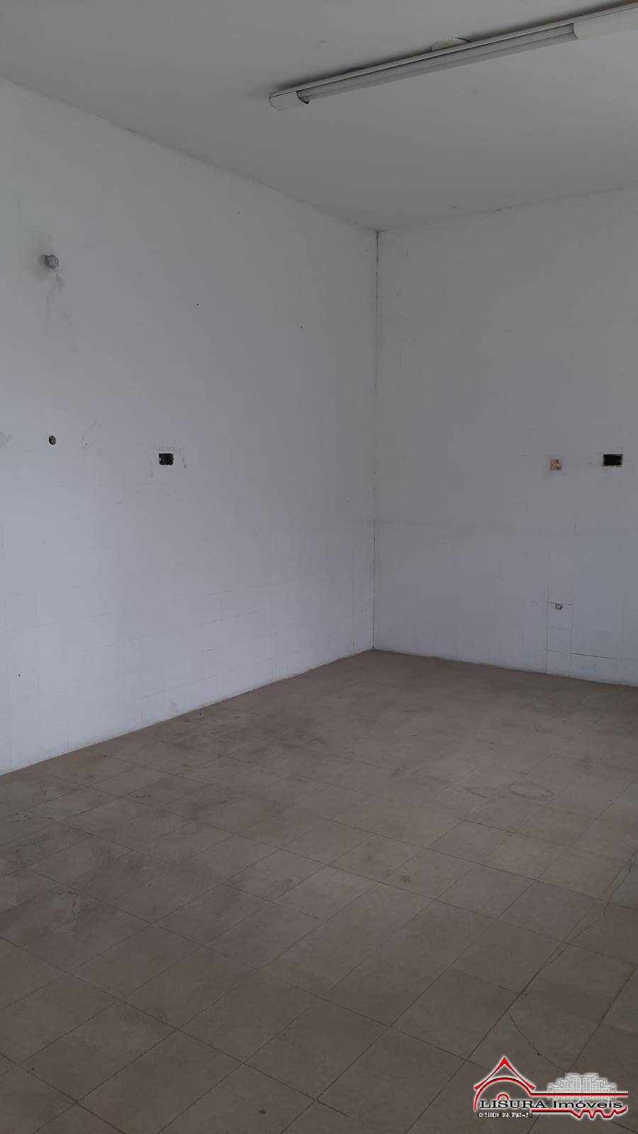 Casa para alugar com 7 quartos, 381m² - Foto 22