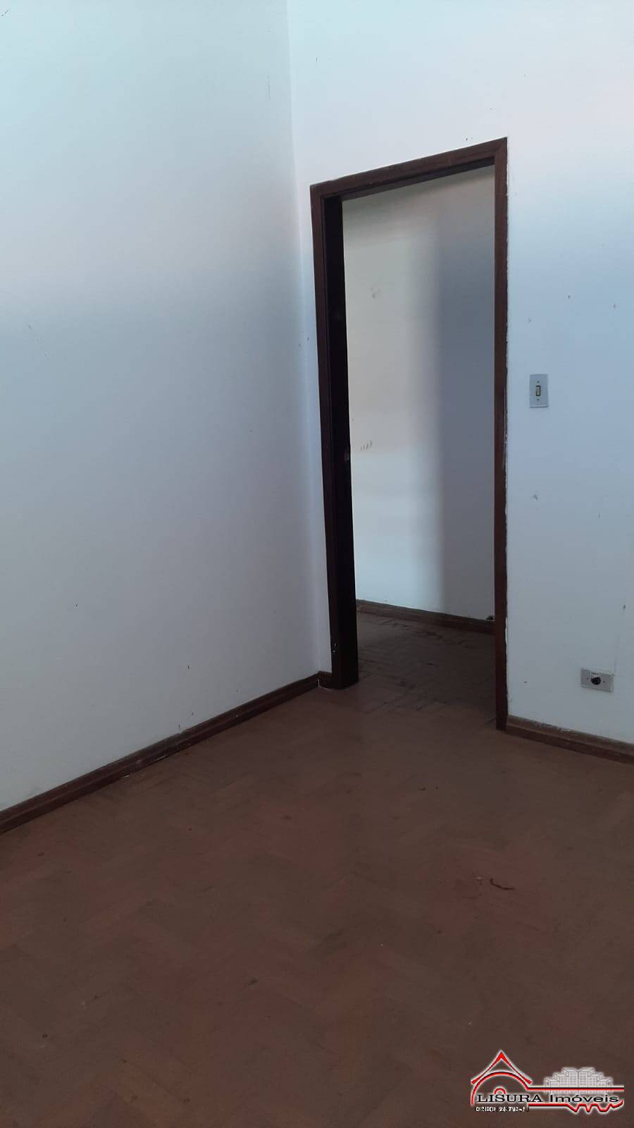 Casa para alugar com 7 quartos, 381m² - Foto 31