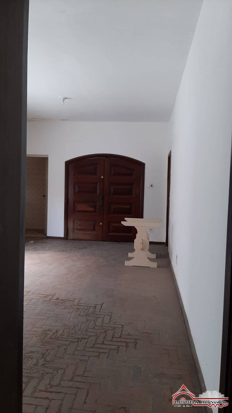 Casa para alugar com 7 quartos, 381m² - Foto 33