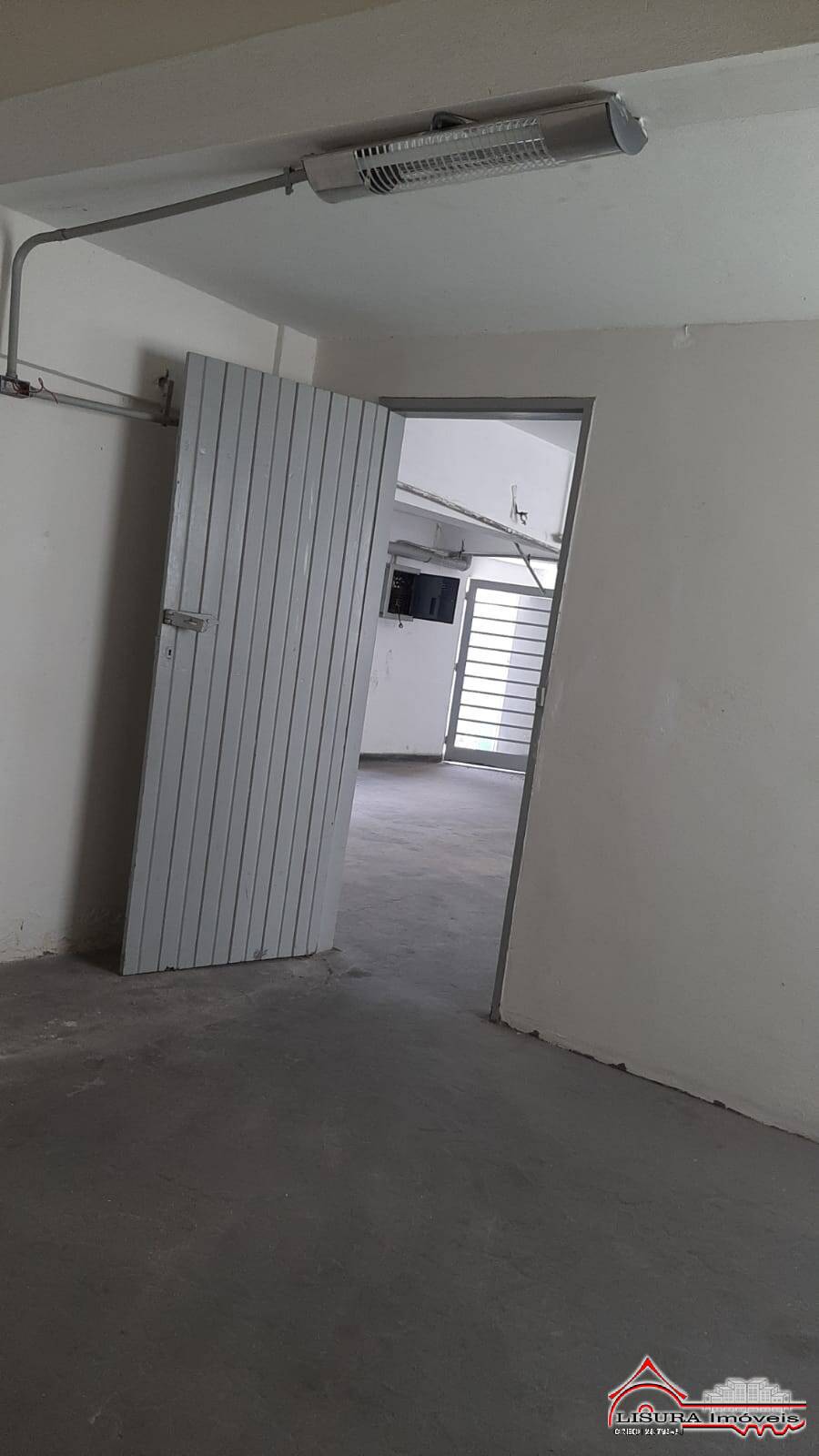 Casa para alugar com 7 quartos, 381m² - Foto 39