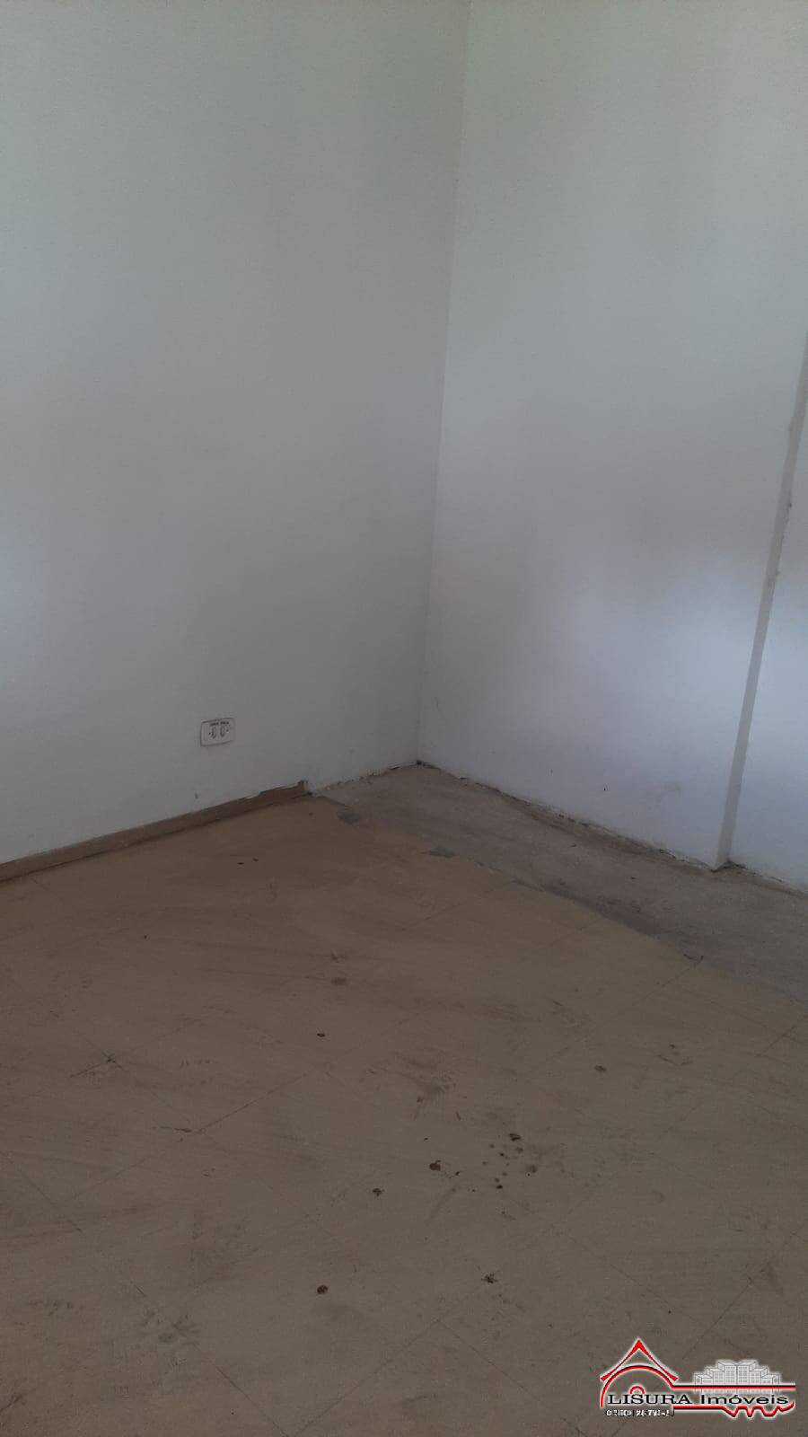 Casa para alugar com 7 quartos, 381m² - Foto 49