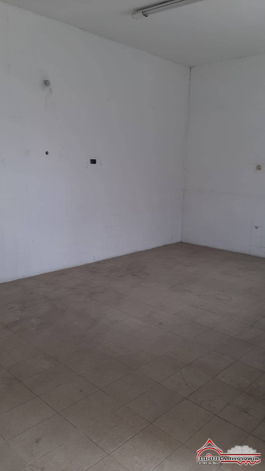 Casa para alugar com 7 quartos, 381m² - Foto 52