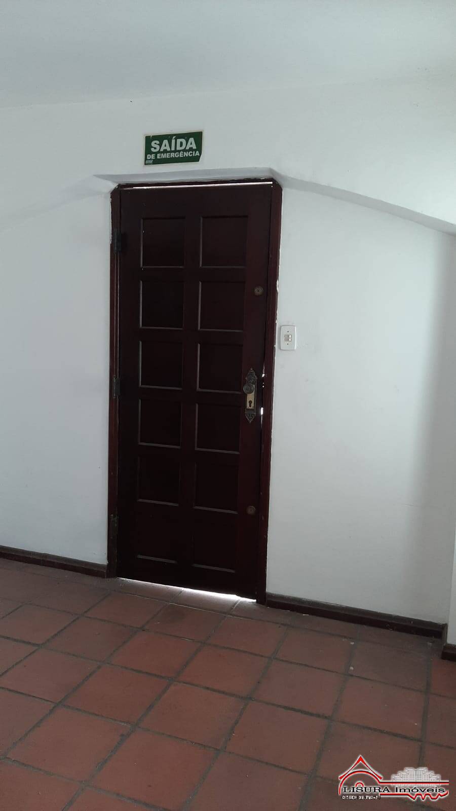 Casa para alugar com 7 quartos, 381m² - Foto 55