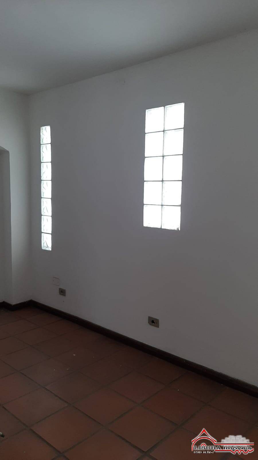 Casa para alugar com 7 quartos, 381m² - Foto 57