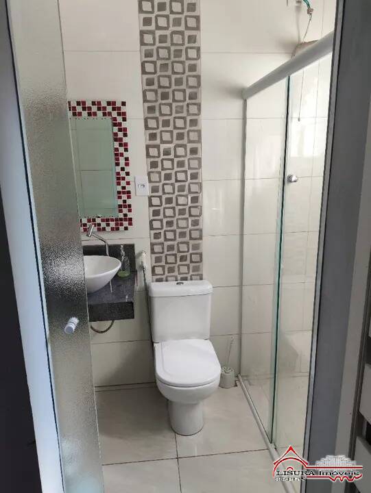 Casa à venda com 4 quartos, 180m² - Foto 10