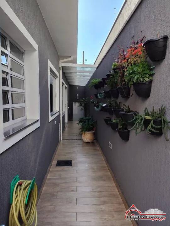 Casa à venda com 4 quartos, 180m² - Foto 19