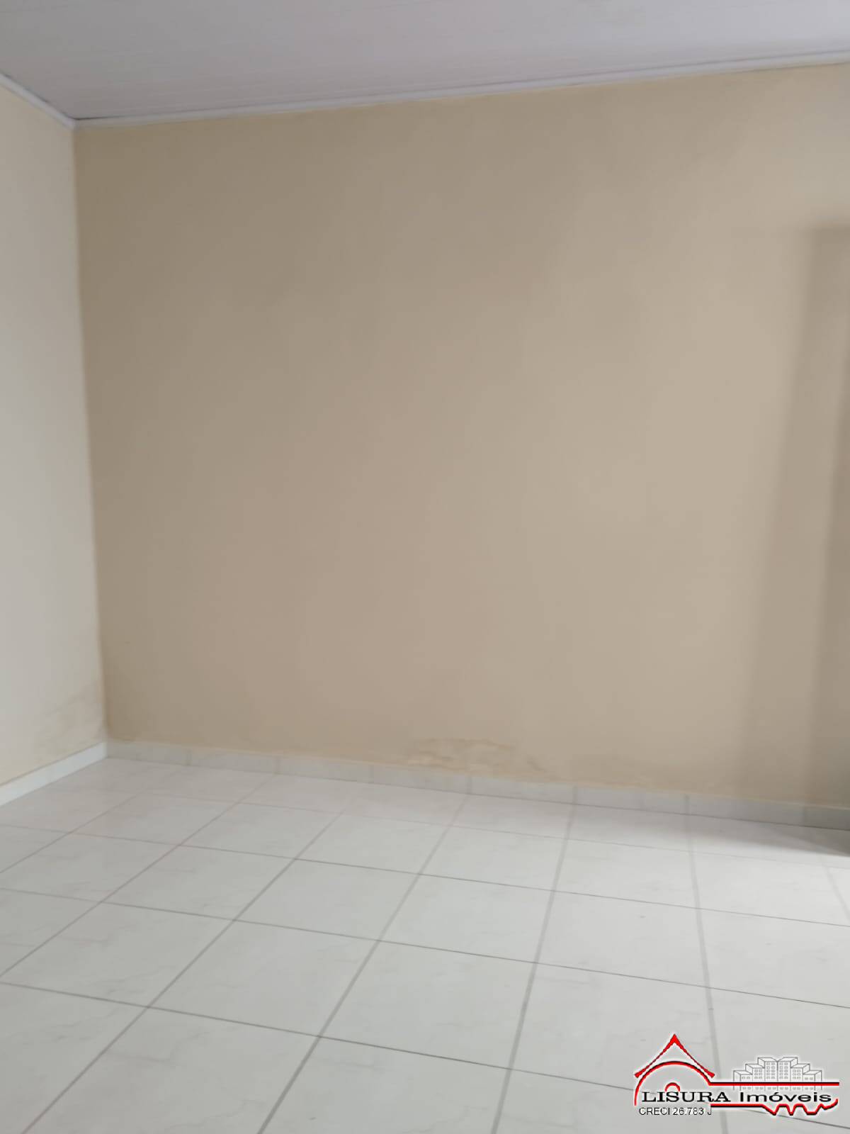 Casa para alugar com 1 quarto, 1m² - Foto 4