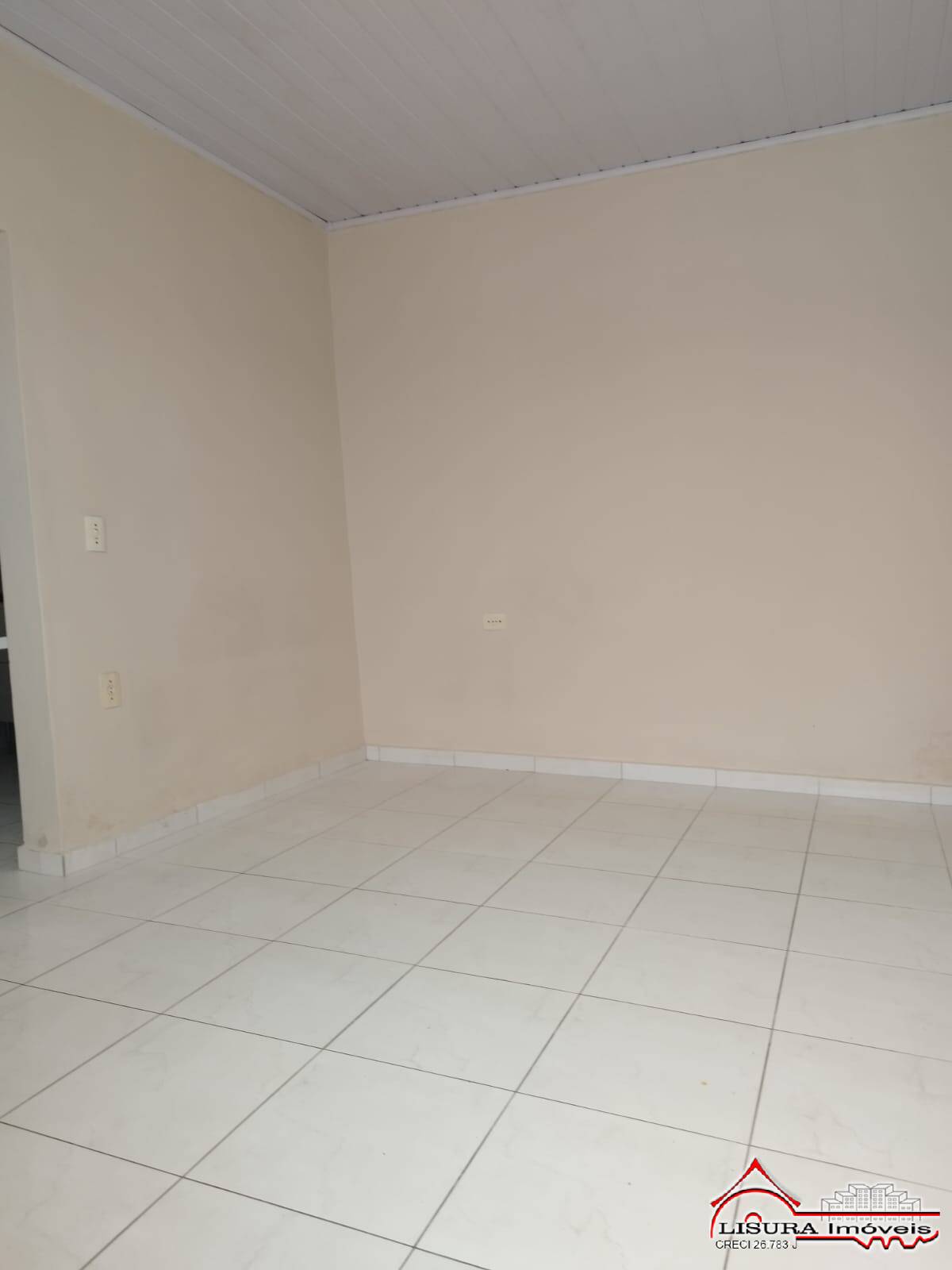 Casa para alugar com 1 quarto, 1m² - Foto 3