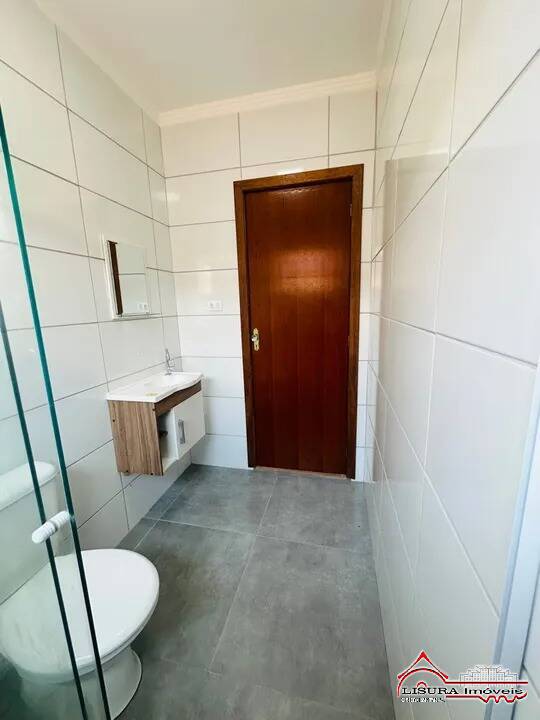 Casa à venda com 2 quartos, 70m² - Foto 13