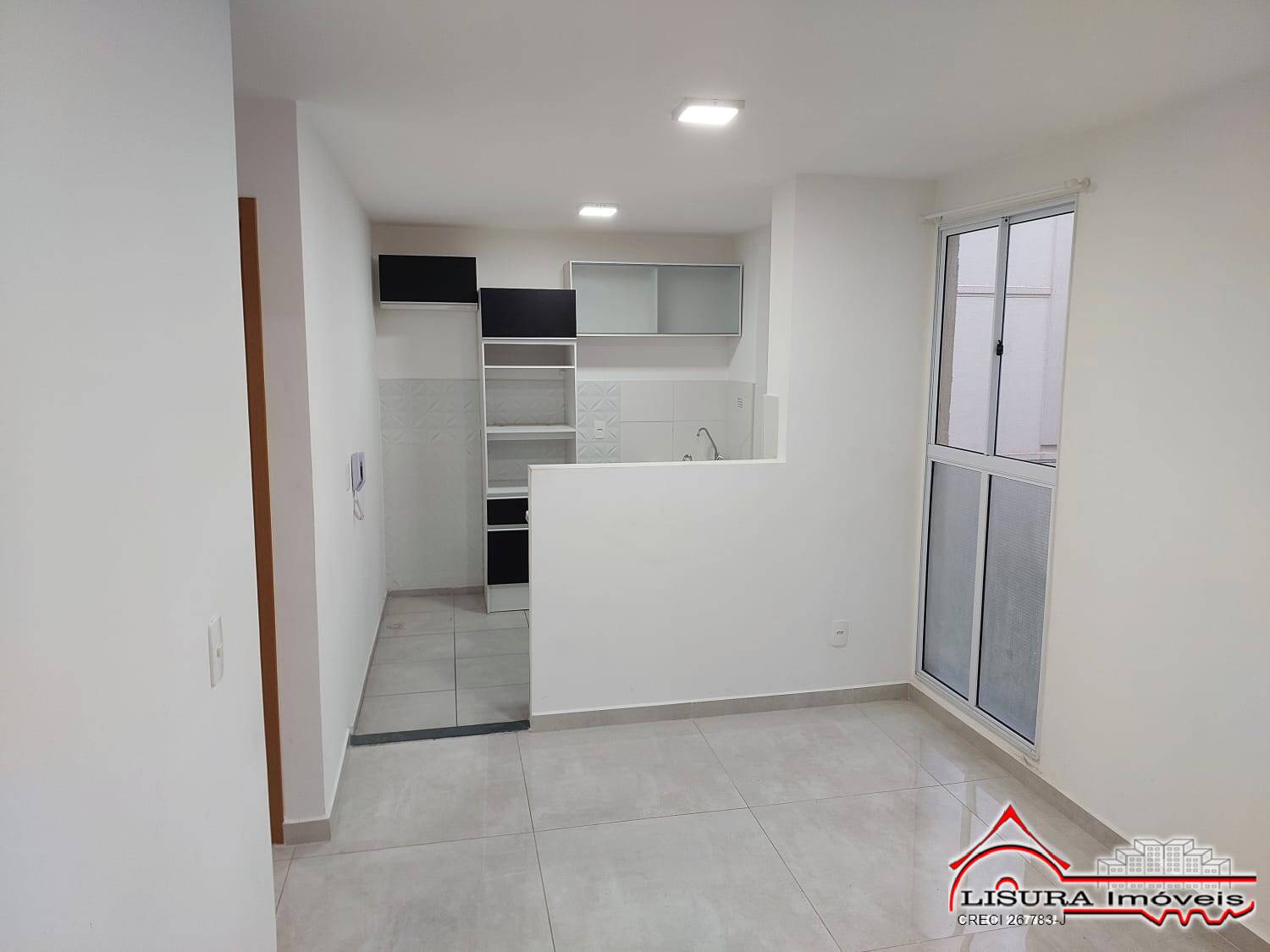 Apartamento para alugar com 2 quartos, 39m² - Foto 1