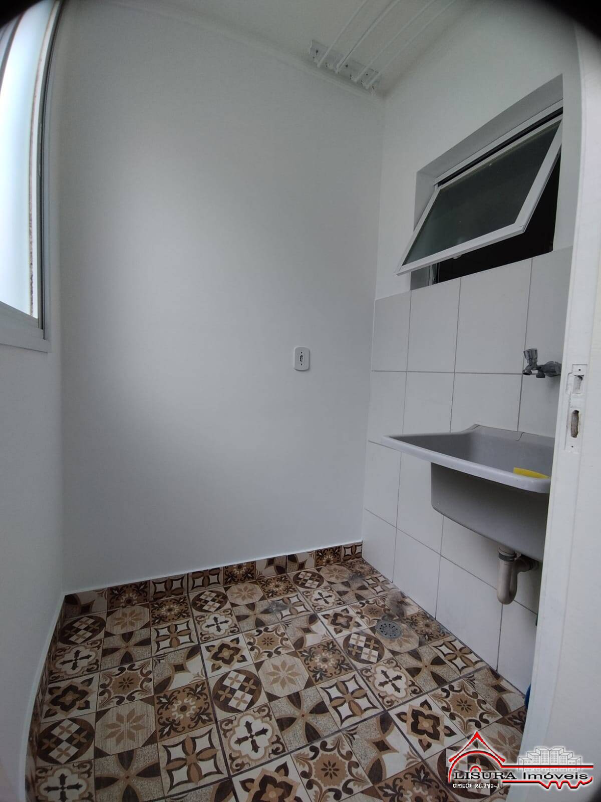 Apartamento para alugar com 2 quartos, 50m² - Foto 13