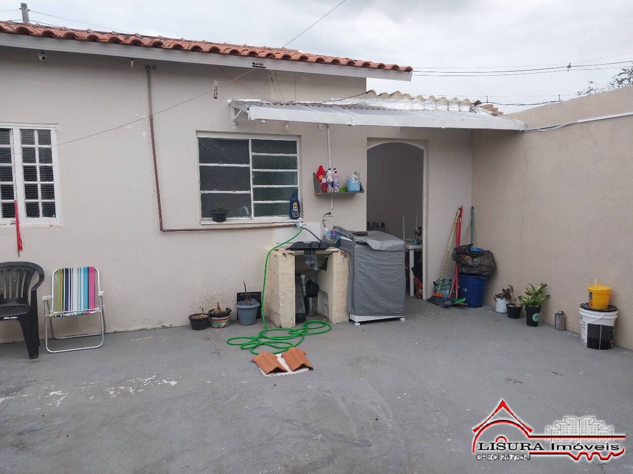 Casa à venda com 2 quartos, 140m² - Foto 1