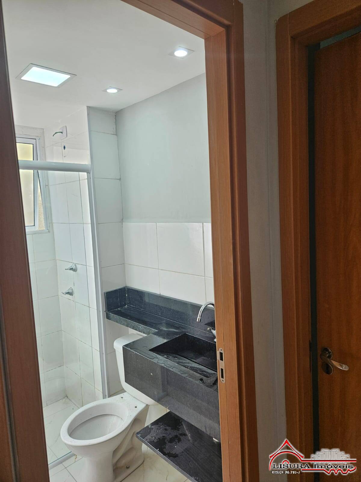 Apartamento à venda com 2 quartos, 39m² - Foto 10