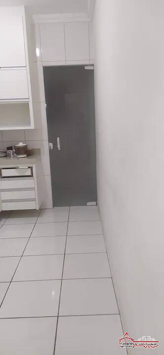 Apartamento à venda com 2 quartos, 67m² - Foto 10