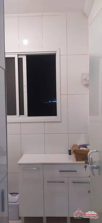 Apartamento à venda com 2 quartos, 67m² - Foto 11