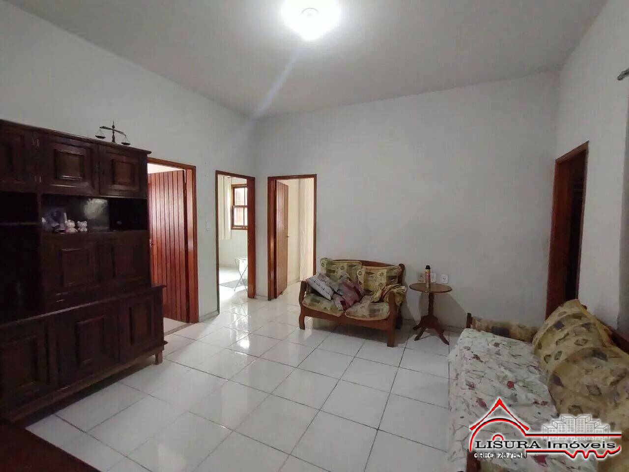 Casa à venda com 3 quartos, 183m² - Foto 8