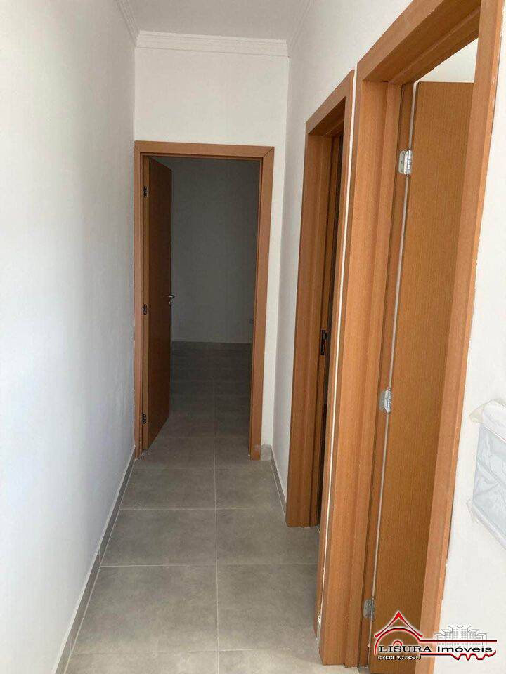 Casa à venda com 2 quartos, 60m² - Foto 11