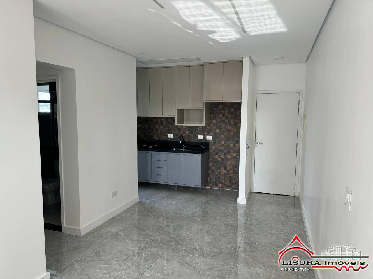 Apartamento à venda com 2 quartos, 65m² - Foto 5